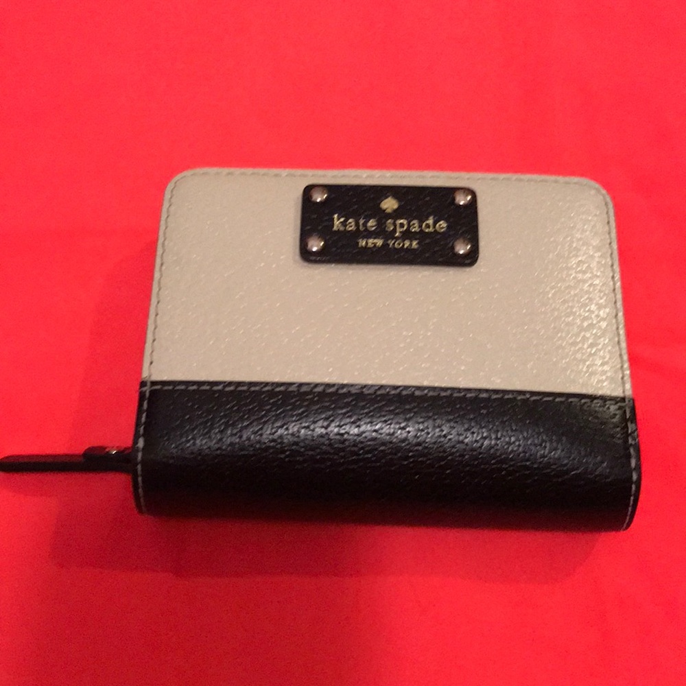 Original Kate spade wallet